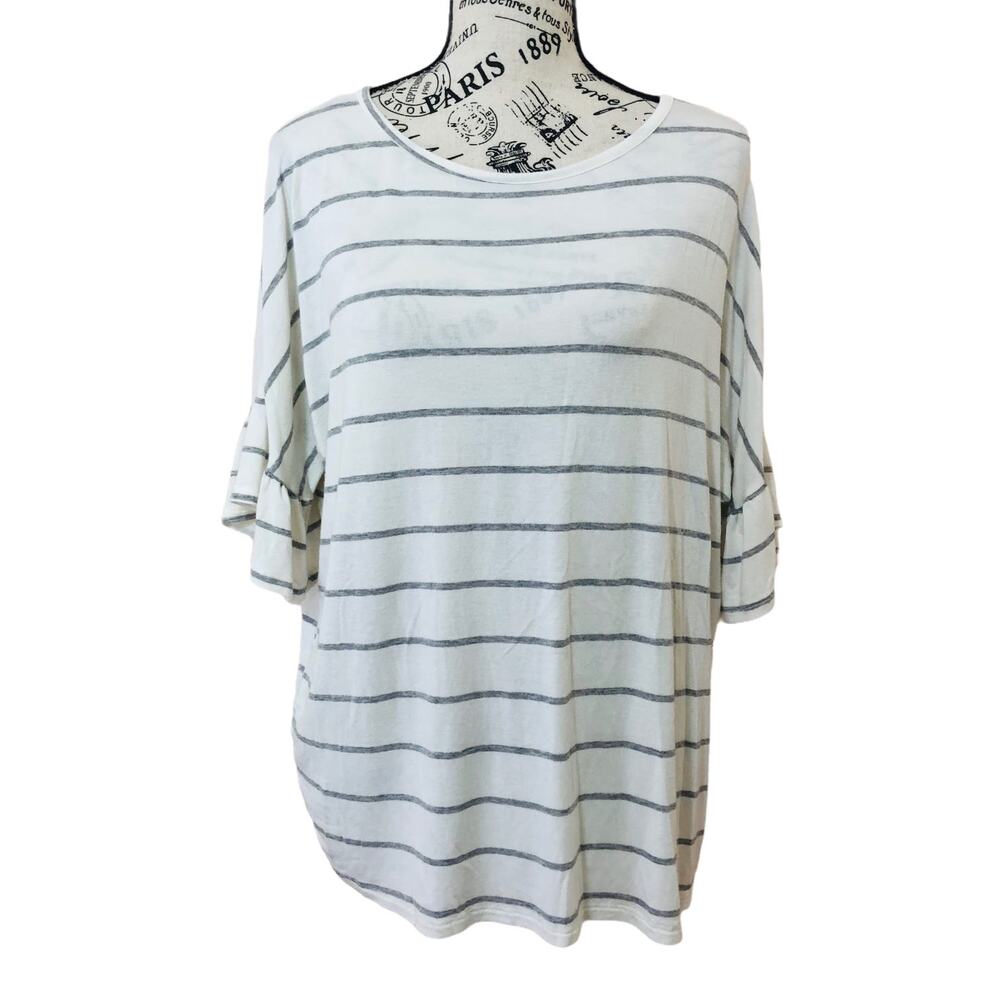 7th Ray (M) Striped Floral Open Cross Back Mixed Material Short Bell Sleeve Top